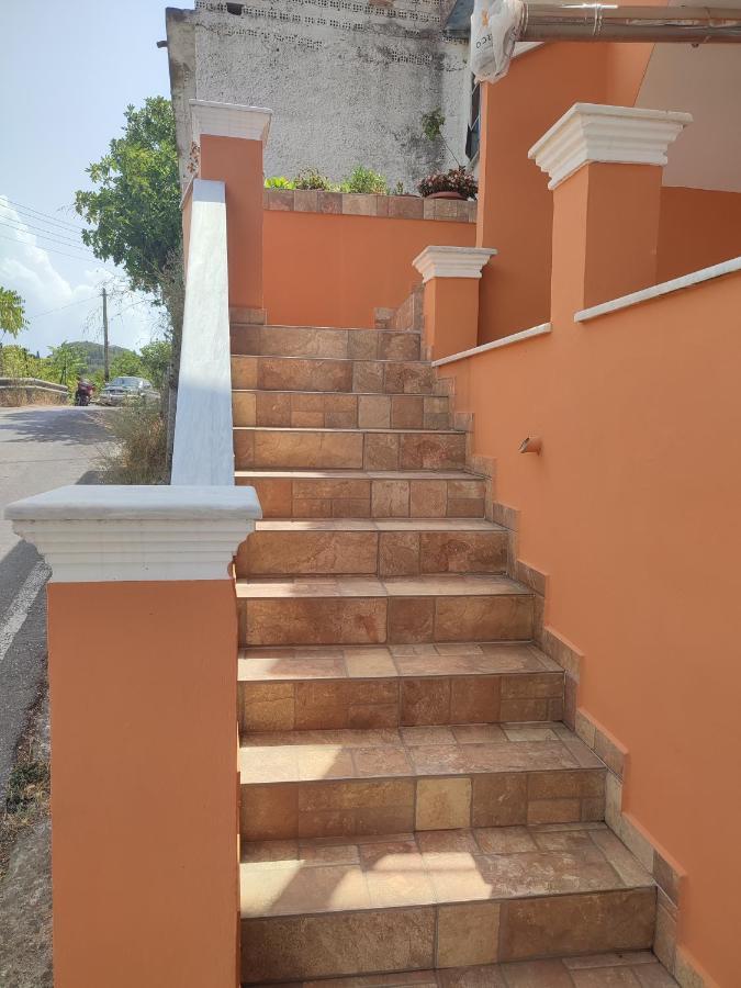 דירות Kato Garouna Bados House מראה חיצוני תמונה