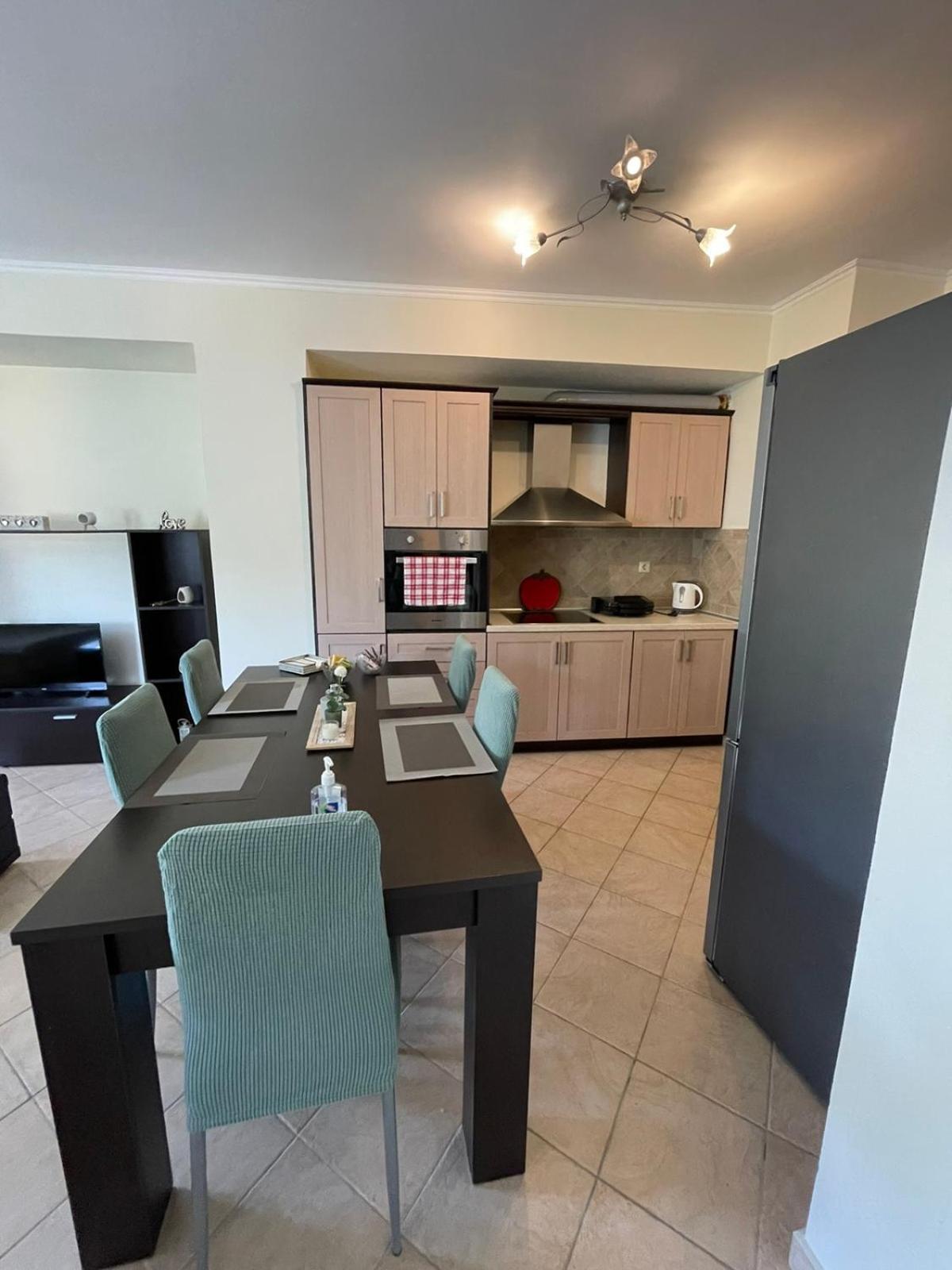 דירות Kato Garouna Bados House מראה חיצוני תמונה